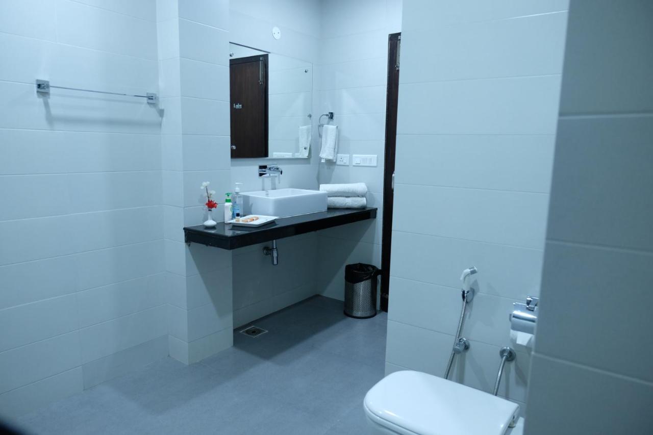 Black Mango Resort Kala Amb Екстер'єр фото