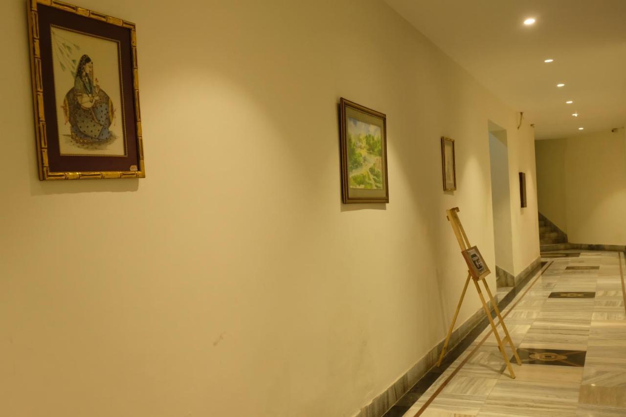 Black Mango Resort Kala Amb Екстер'єр фото