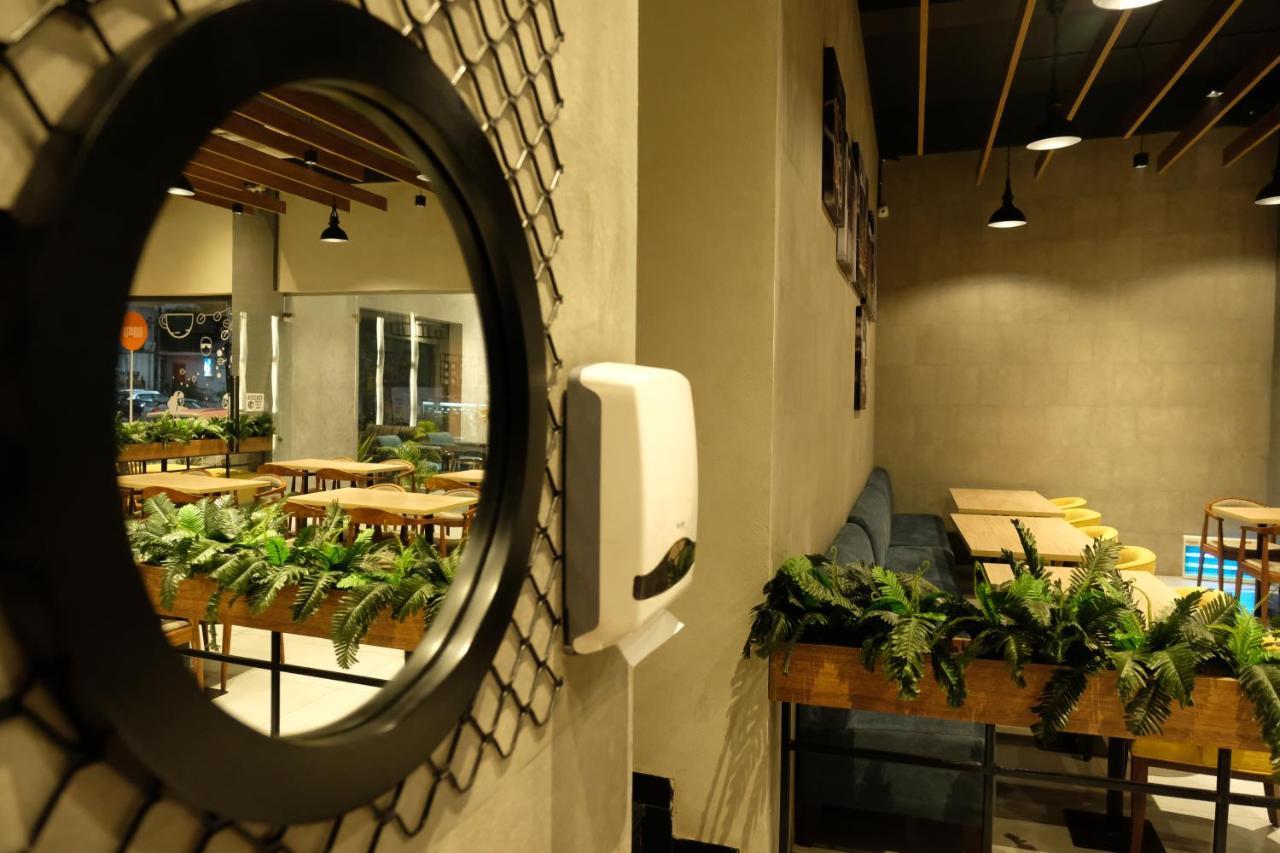 Black Mango Resort Kala Amb Екстер'єр фото