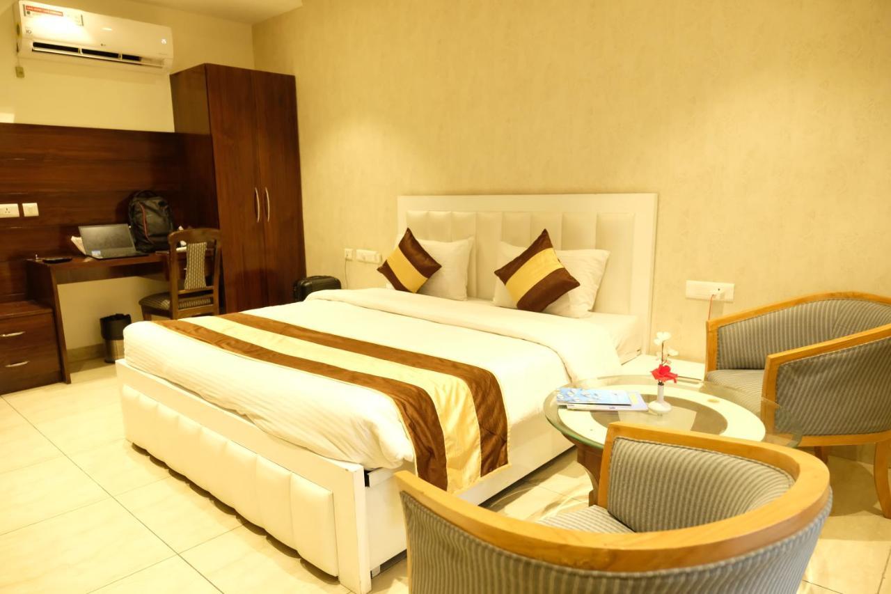 Black Mango Resort Kala Amb Екстер'єр фото