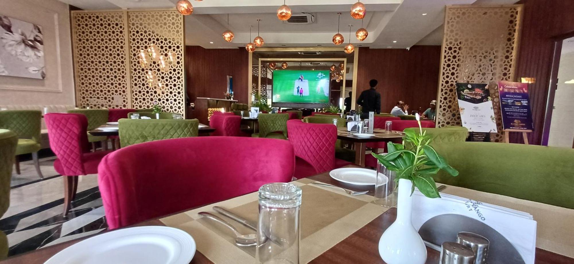 Black Mango Resort Kala Amb Екстер'єр фото