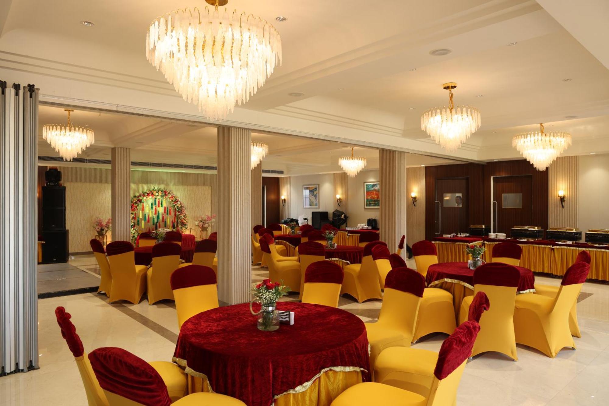 Black Mango Resort Kala Amb Екстер'єр фото
