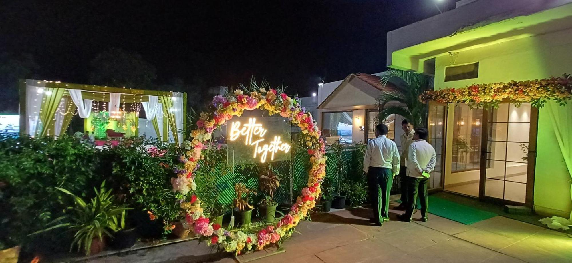 Black Mango Resort Kala Amb Екстер'єр фото